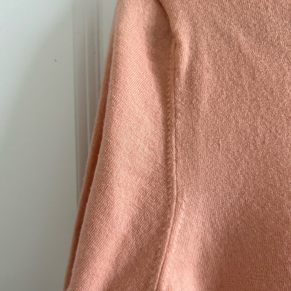 Louis Vuitton Soft Peach Short-Sleeve Crew Neck Sweater - Picture 5 of 11